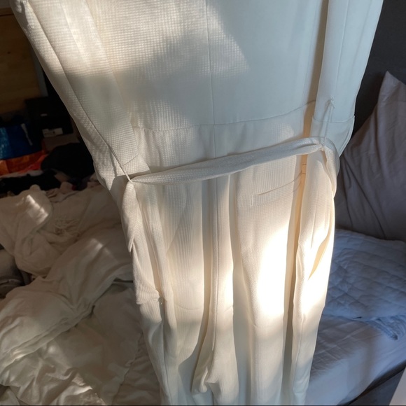 Aritzia Little Moon size 4 white jumpsuit - Picture 3 of 6